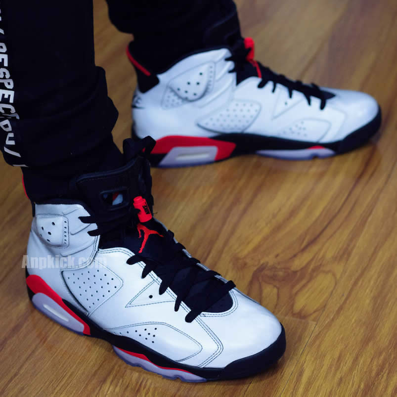Air Jordan 6 Jsp 3m Reflective Silver Bugs Bunny Infrared Ci4072 001 On Feet (1) - www.newkick.vip Air Jordan 6 Jsp 3m Reflective Silver Bugs Bunny Infrared Ci4072 001 On Feet (1) - www.newkick.vip