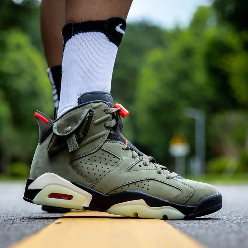 Travis Scott Air Jordan 6 Medium Olive Cactus Jack On Feet For Sale Cn1084 200 (4) - www.newkick.vip