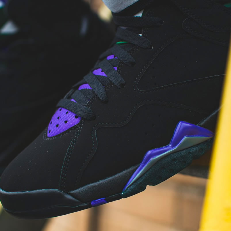 Air Jordan Retro 7 Ray Allen On Foot Pe Black And Purple 304775 053 (3) - www.newkick.vip