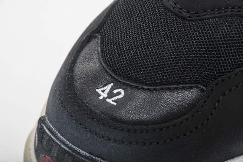 Balenciaga Triple S Sneakers Black Red Shoes 483513w06e1 1000 (15) - www.newkick.vip