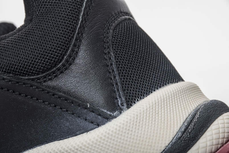 Balenciaga Triple S Sneakers Black Red Shoes 483513w06e1 1000 (20) - www.newkick.vip