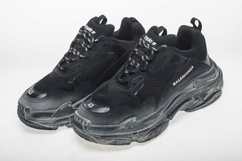 Balenciaga Triple S Sneakers Black Shoes 512176w09o1 1000 (7) - www.newkick.vip
