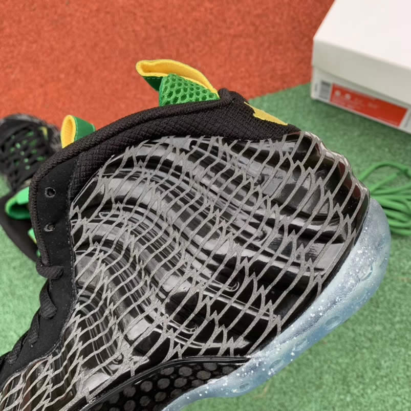 Nike Air Foamposite One Prm Uo Qs Image Oregon Ducks For Sale 652110 00 (5) - www.newkick.vip