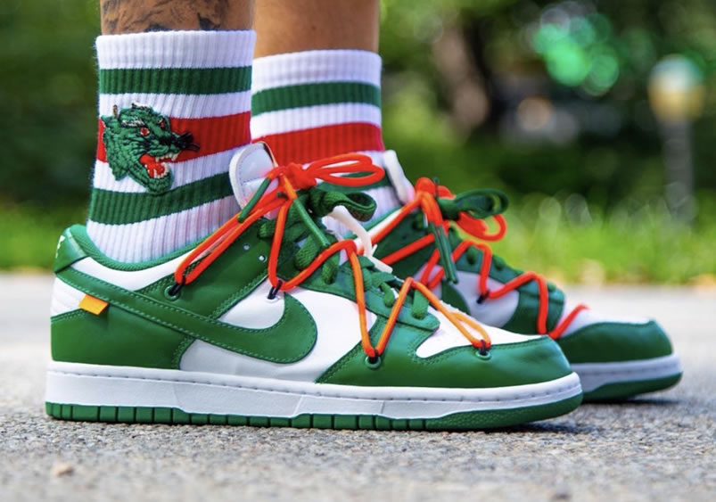 Off White Nike Dunk Low Pine Green On Feet Release Date Ct0856 100 (3) - www.newkick.vip