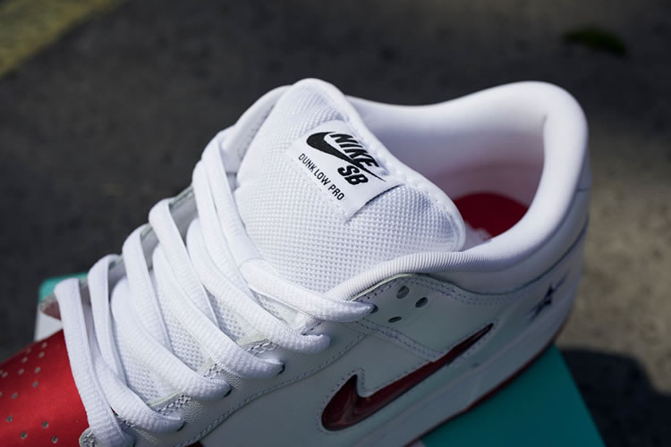 Supreme Nike Sb Dunk Low Red White 2019 Shoes Ck3480 600 (10) - www.newkick.vip Supreme Nike Sb Dunk Low Red White 2019 Shoes Ck3480 600 (10) - www.newkick.vip