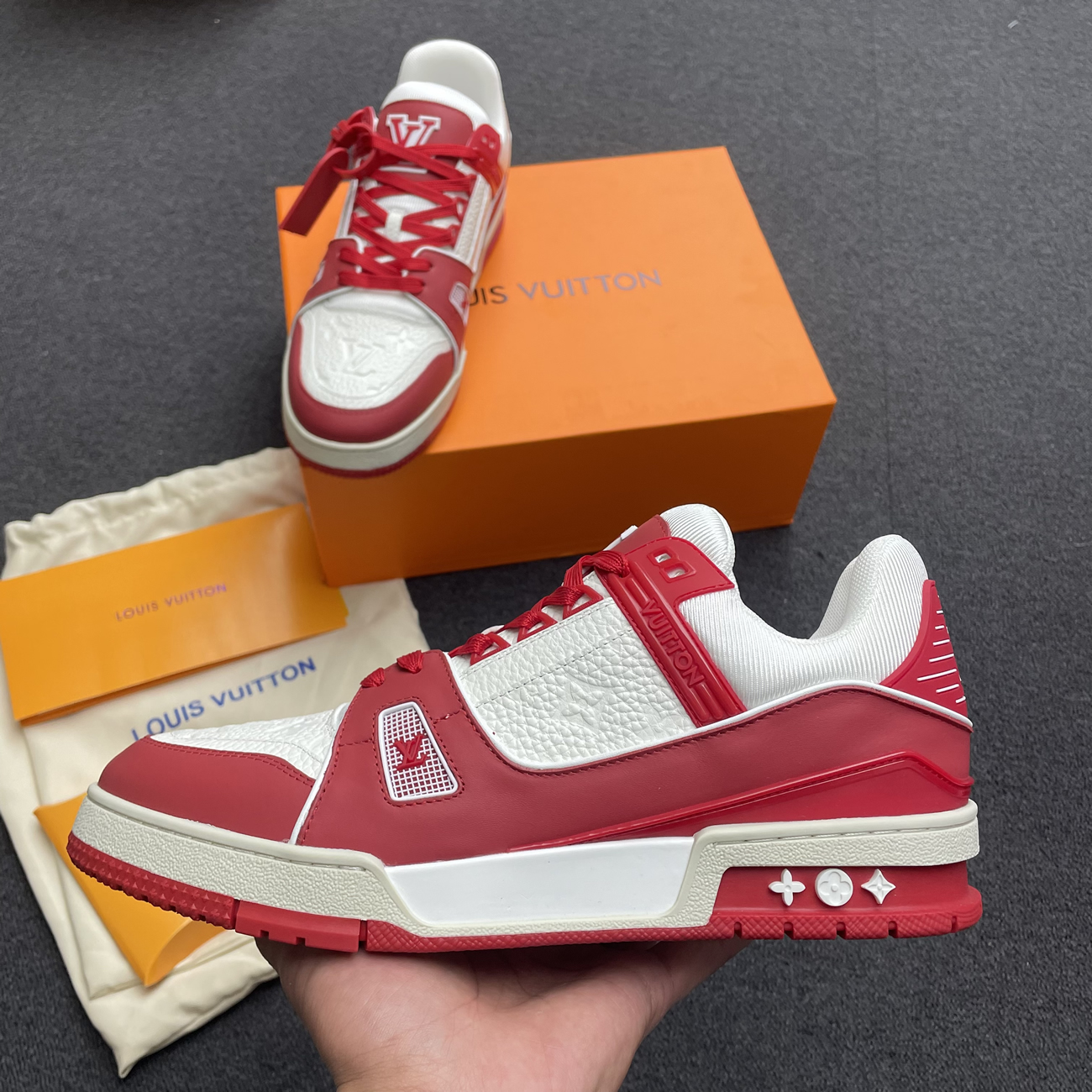 Louis Vuitton Trainer Red White 1a8pk6 (3) - www.newkick.vip