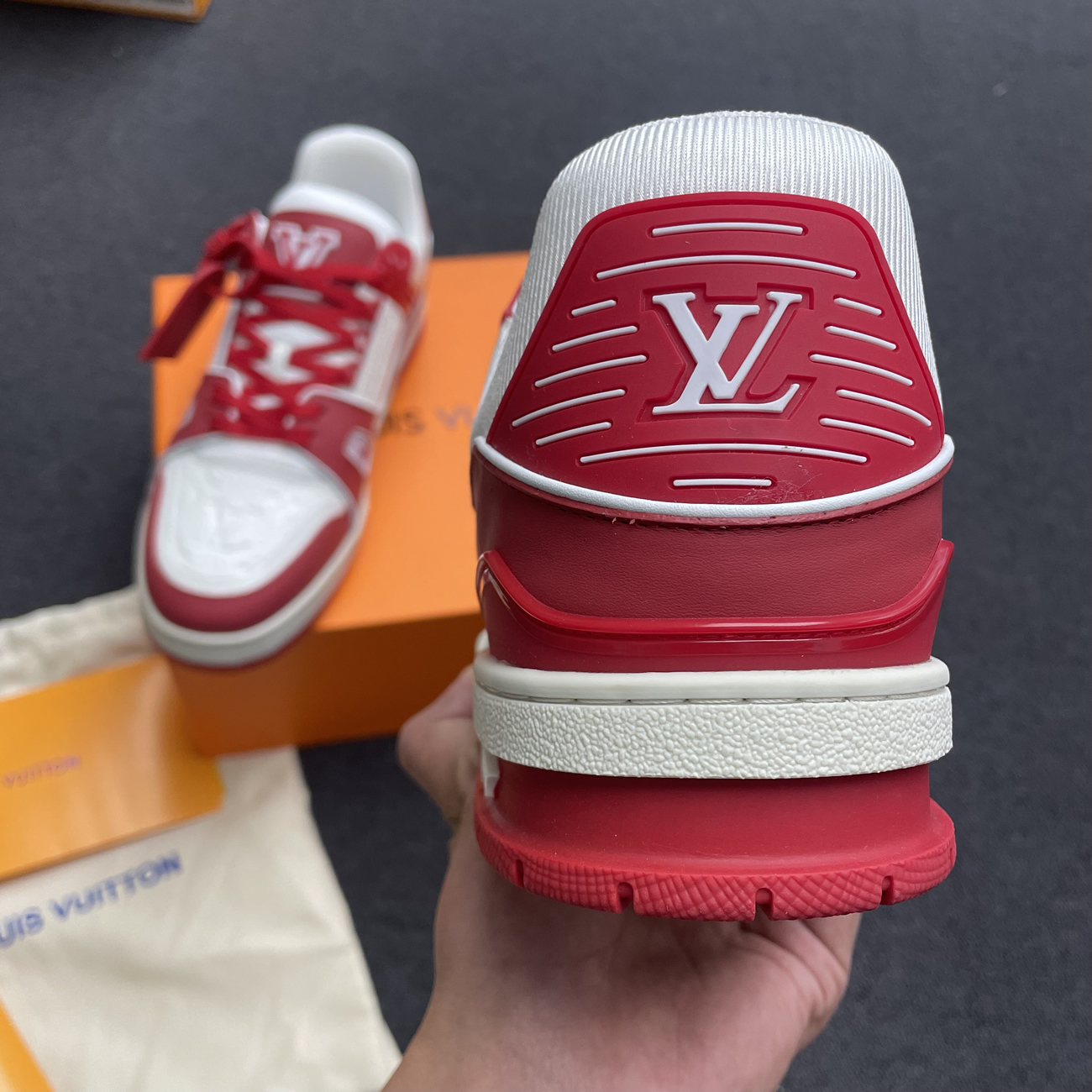 Louis Vuitton Trainer Red White 1a8pk6 (6) - www.newkick.vip