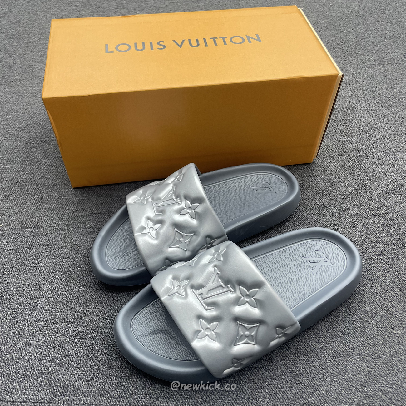 Louis Vuitton Waterfront White Blue 1a9zm5 (45) - www.newkick.vip