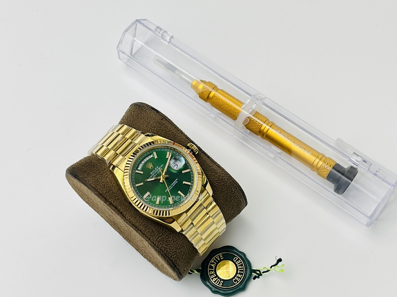 Rolex Day Date Olive Green Cherry Red Dial Bright Blue Bright Black Champagne Colour Olive Green 228239 (101) - www.newkick.vip Rolex Day Date Olive Green Cherry Red Dial Bright Blue Bright Black Champagne Colour Olive Green 228239 (101) - www.newkick.vip