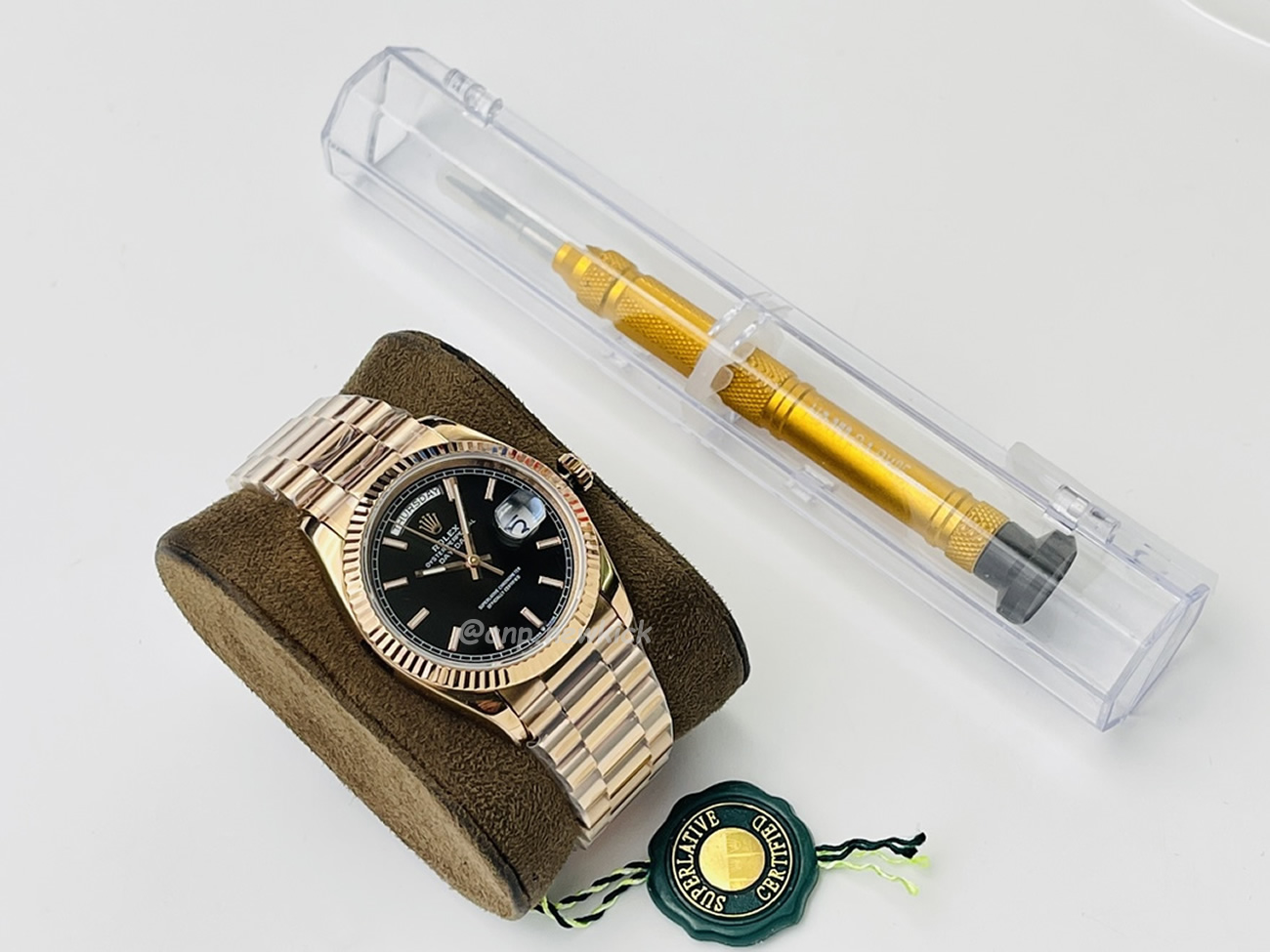 Rolex Day Date Olive Green Cherry Red Dial Bright Blue Bright Black Champagne Colour Olive Green 228239 (108) - www.newkick.vip Rolex Day Date Olive Green Cherry Red Dial Bright Blue Bright Black Champagne Colour Olive Green 228239 (108) - www.newkick.vip