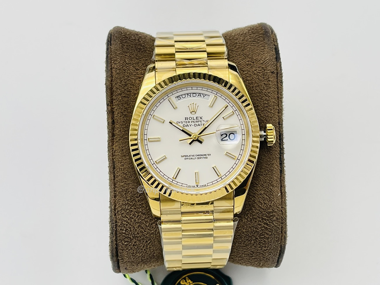 Rolex Day Date Olive Green Cherry Red Dial Bright Blue Bright Black Champagne Colour Olive Green 228239 (79) - www.newkick.vip Rolex Day Date Olive Green Cherry Red Dial Bright Blue Bright Black Champagne Colour Olive Green 228239 (79) - www.newkick.vip