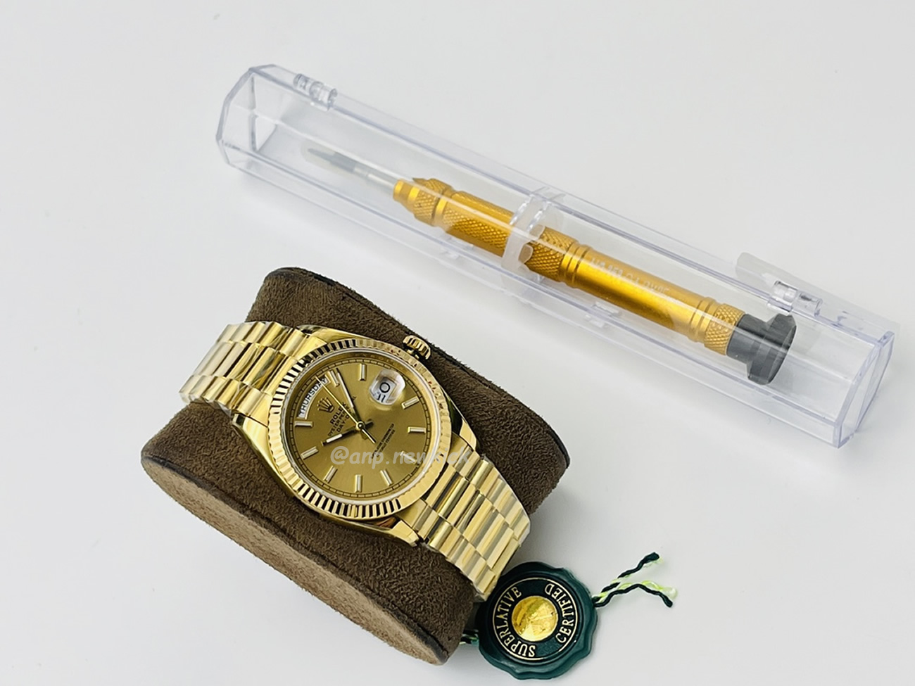 Rolex Day Date Olive Green Cherry Red Dial Bright Blue Bright Black Champagne Colour Olive Green 228239 (90) - www.newkick.vip Rolex Day Date Olive Green Cherry Red Dial Bright Blue Bright Black Champagne Colour Olive Green 228239 (90) - www.newkick.vip