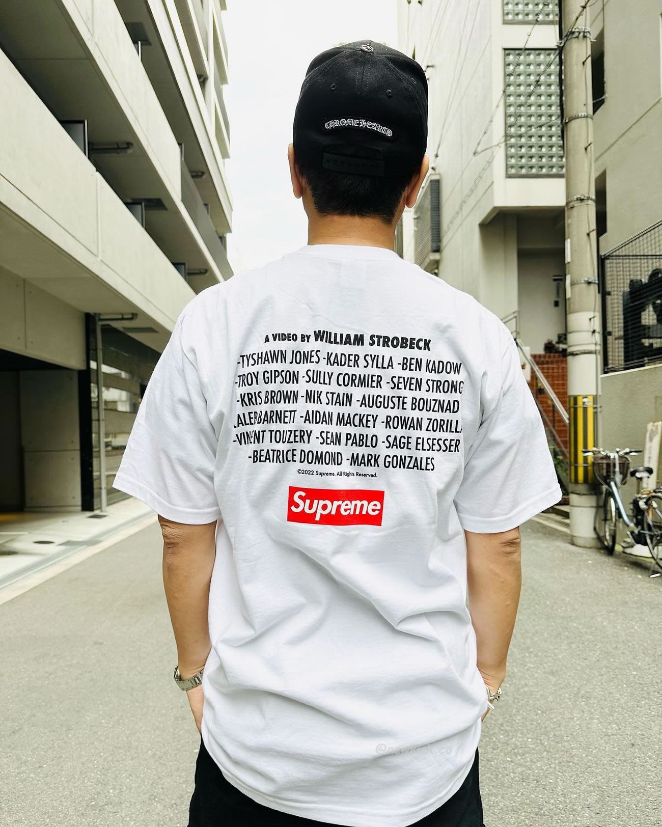 Supreme 22fw Play Dead Tee (4) - www.newkick.vip