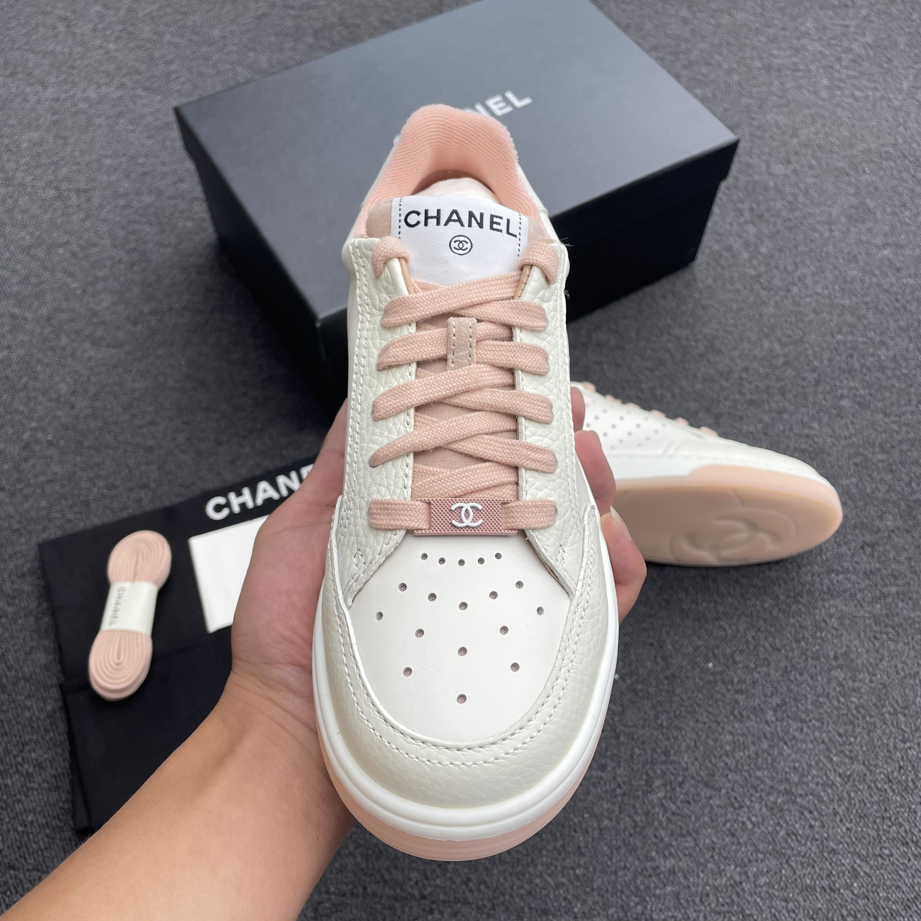 Chanel 22p Trainer White Black Burgundy Light Pink Blue (16) - www.newkick.vip Chanel 22p Trainer White Black Burgundy Light Pink Blue (16) - www.newkick.vip