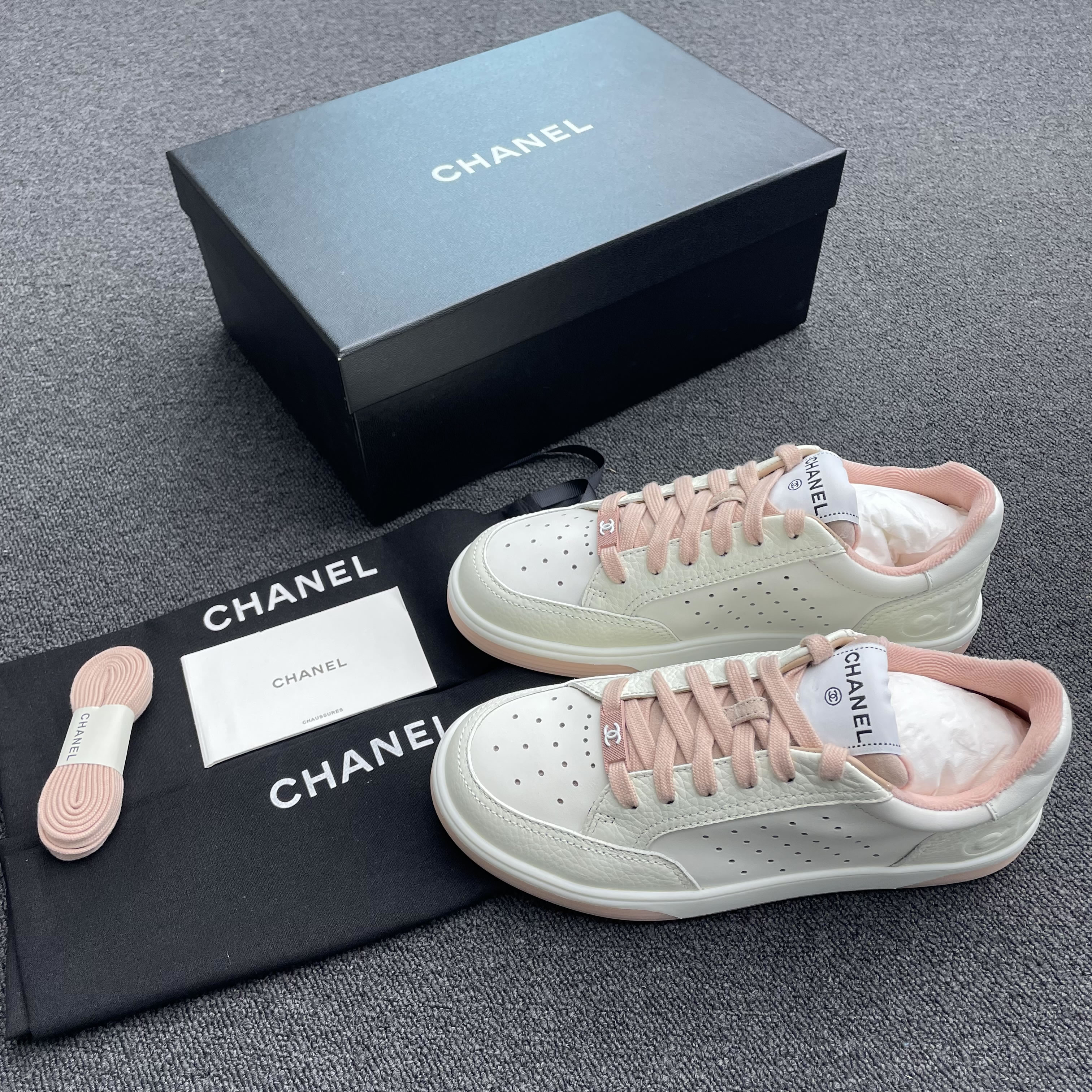Chanel 22p Trainer White Black Burgundy Light Pink Blue (18) - www.newkick.vip