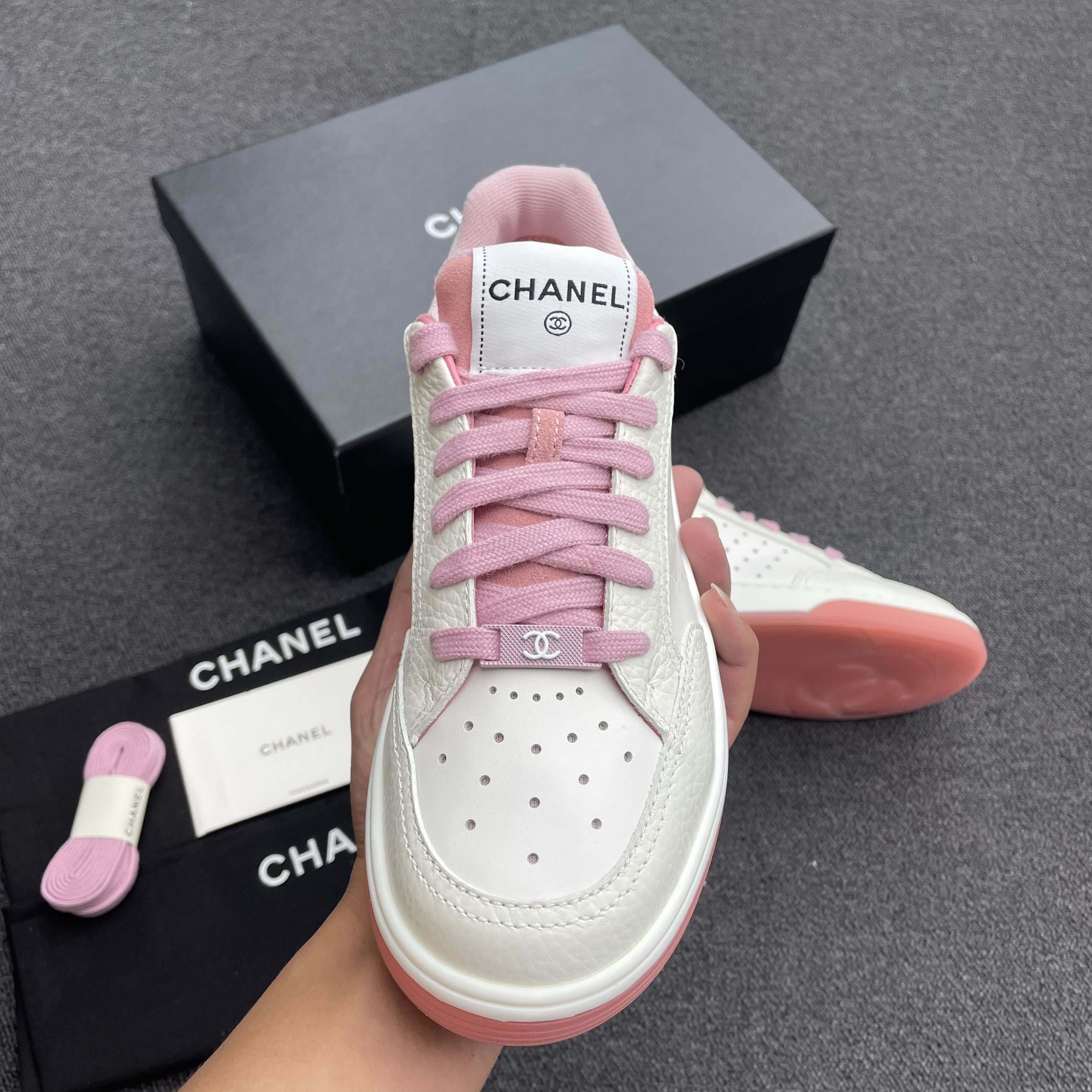 Chanel 22p Trainer White Black Burgundy Light Pink Blue (19) - www.newkick.vip