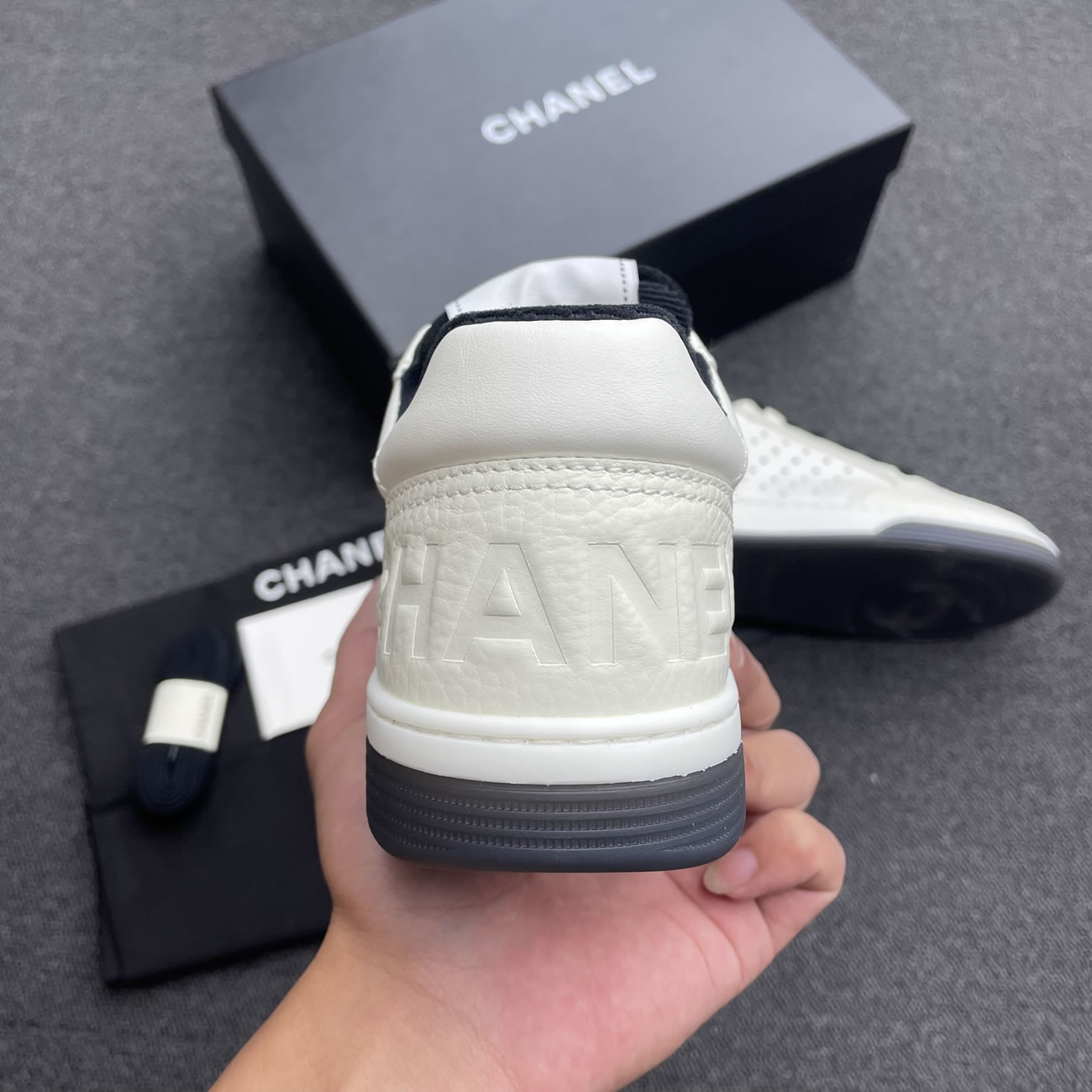 Chanel 22p Trainer White Black Burgundy Light Pink Blue (26) - www.newkick.vip