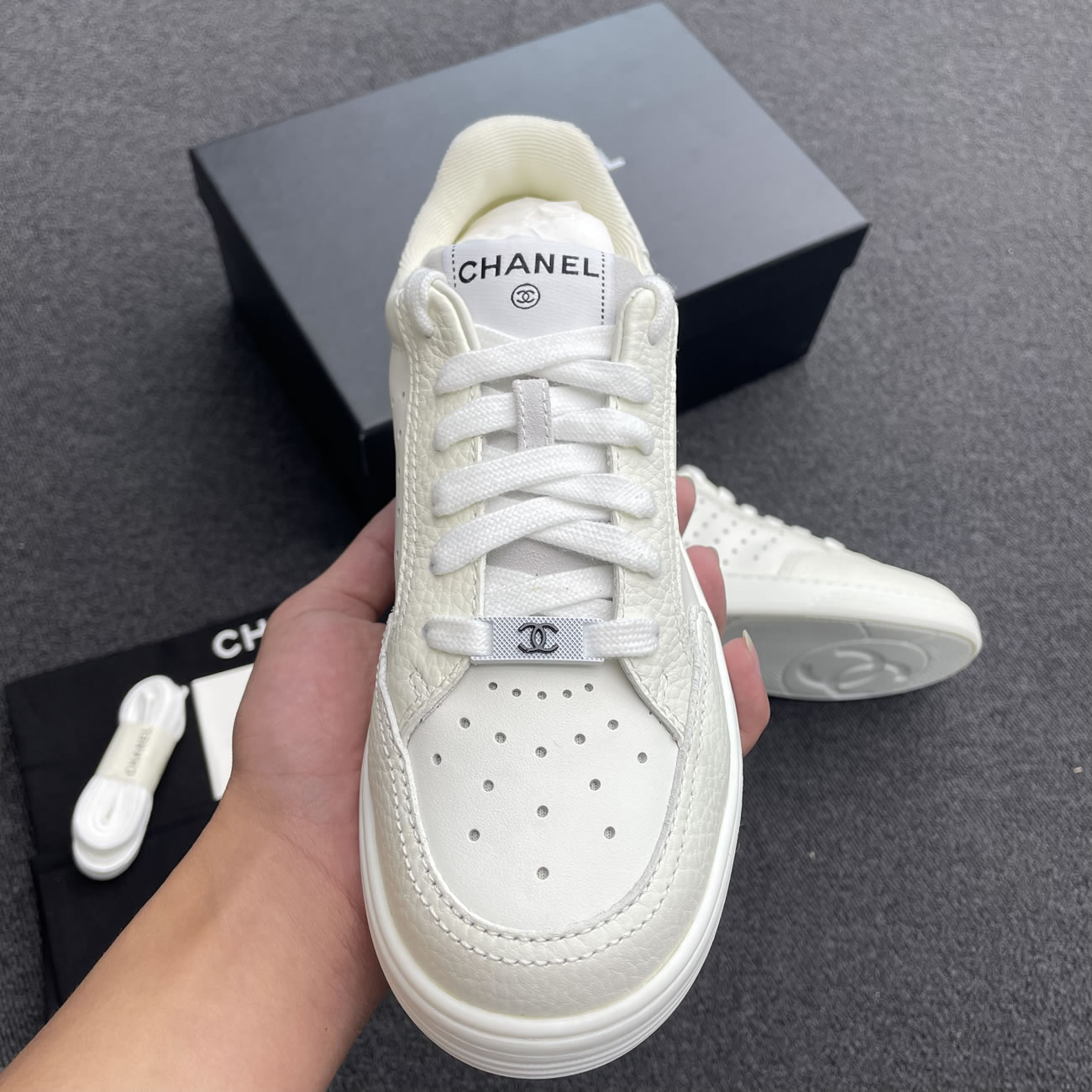 Chanel 22p Trainer White Black Burgundy Light Pink Blue (9) - www.newkick.vip