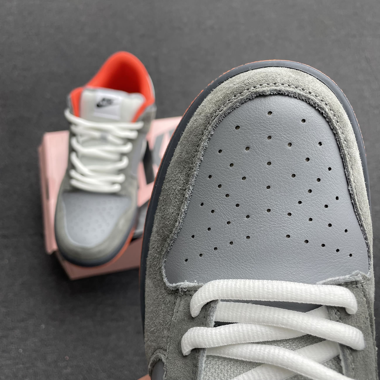 Nike Sb Dunk Low Staple Nyc Pigeon 304292 011 (12) - www.newkick.vip