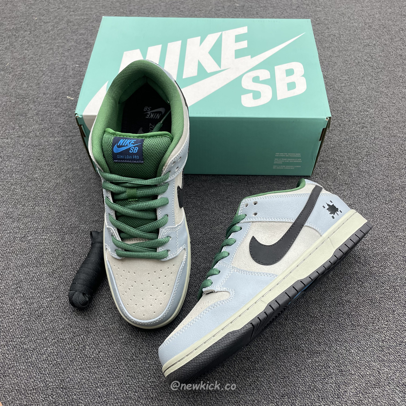 Nike Sb Dunk Low Maple Leaf Central Park 313170 021 (8) - www.newkick.vip