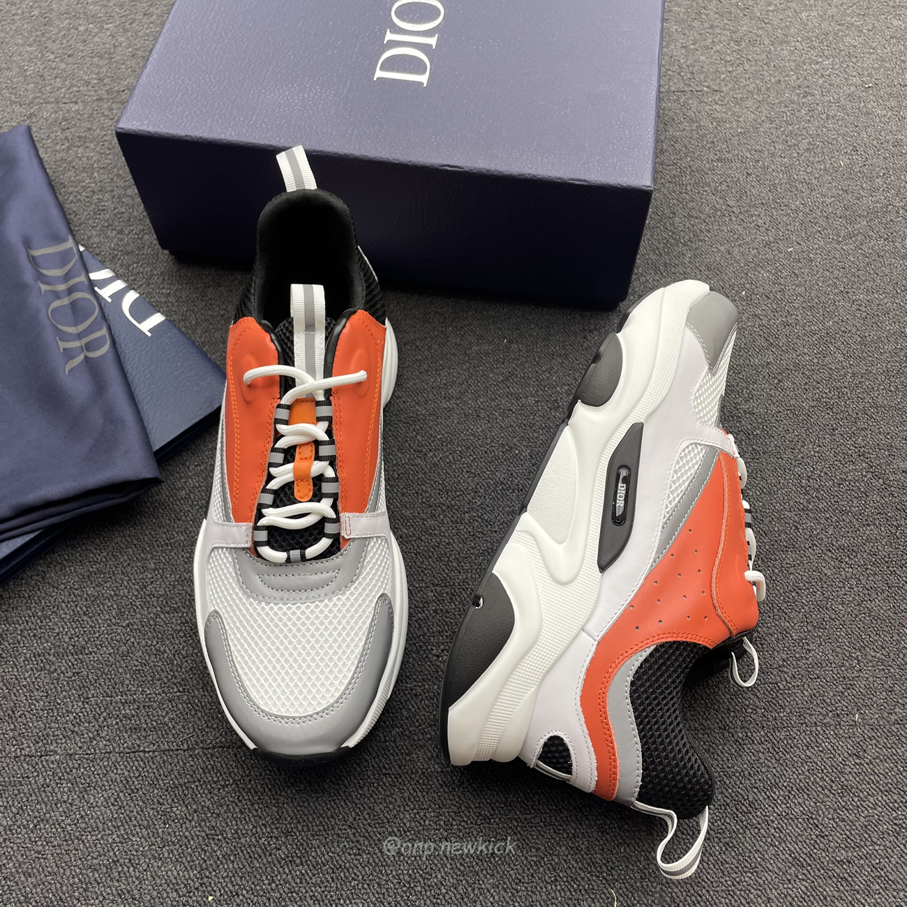 Dior B22 Orange White 3sn231yxx H369 (7) - www.newkick.vip