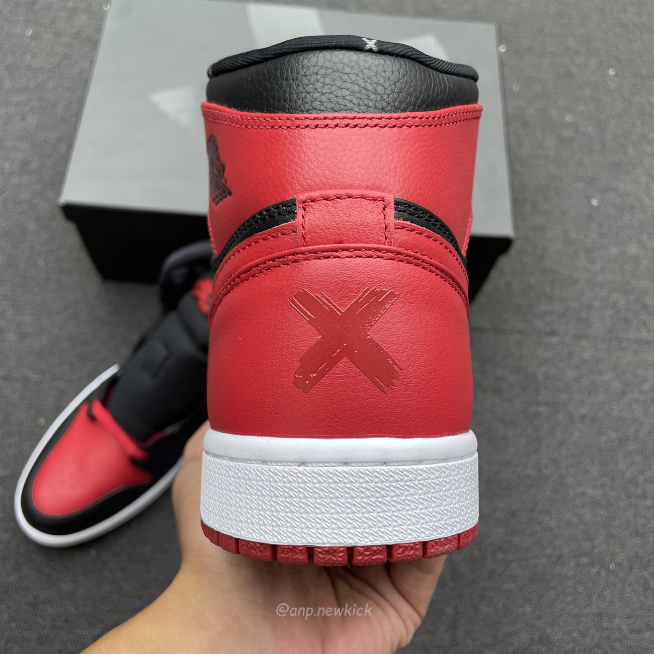 Air Jordan 1 Retro Banned B Grade 2011 432001 001 (12) - www.newkick.vip