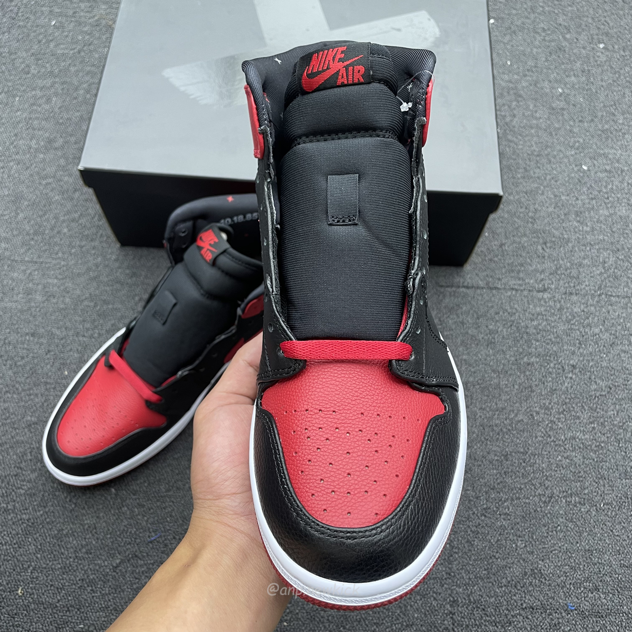 Air Jordan 1 Retro Banned B Grade 2011 432001 001 (14) - www.newkick.vip