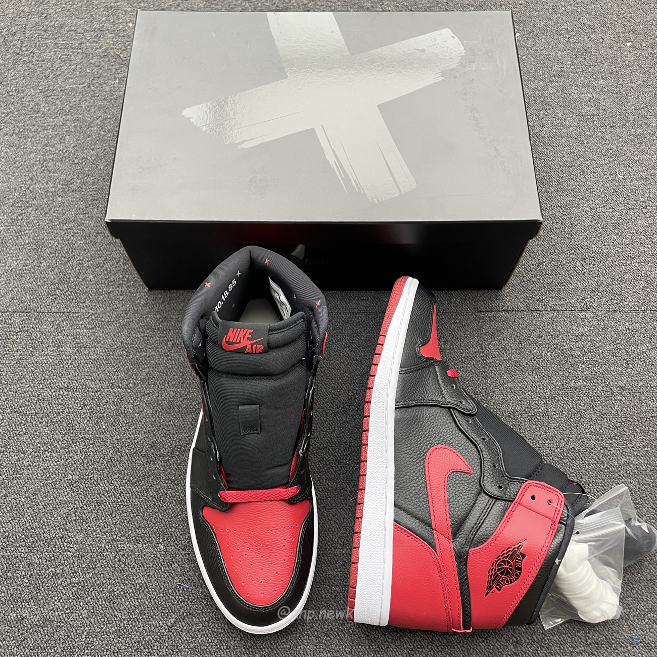 Air Jordan 1 Retro Banned B Grade 2011 432001 001 (8) - www.newkick.vip