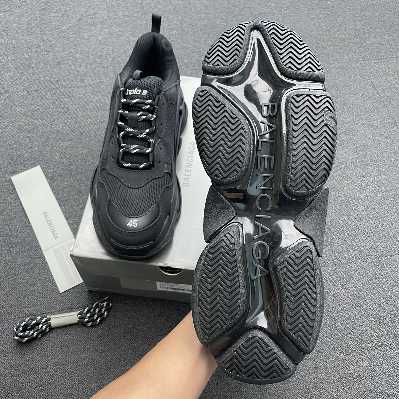 Balenciaga Triple S Black W 541624w09011000 (10) - www.newkick.vip
