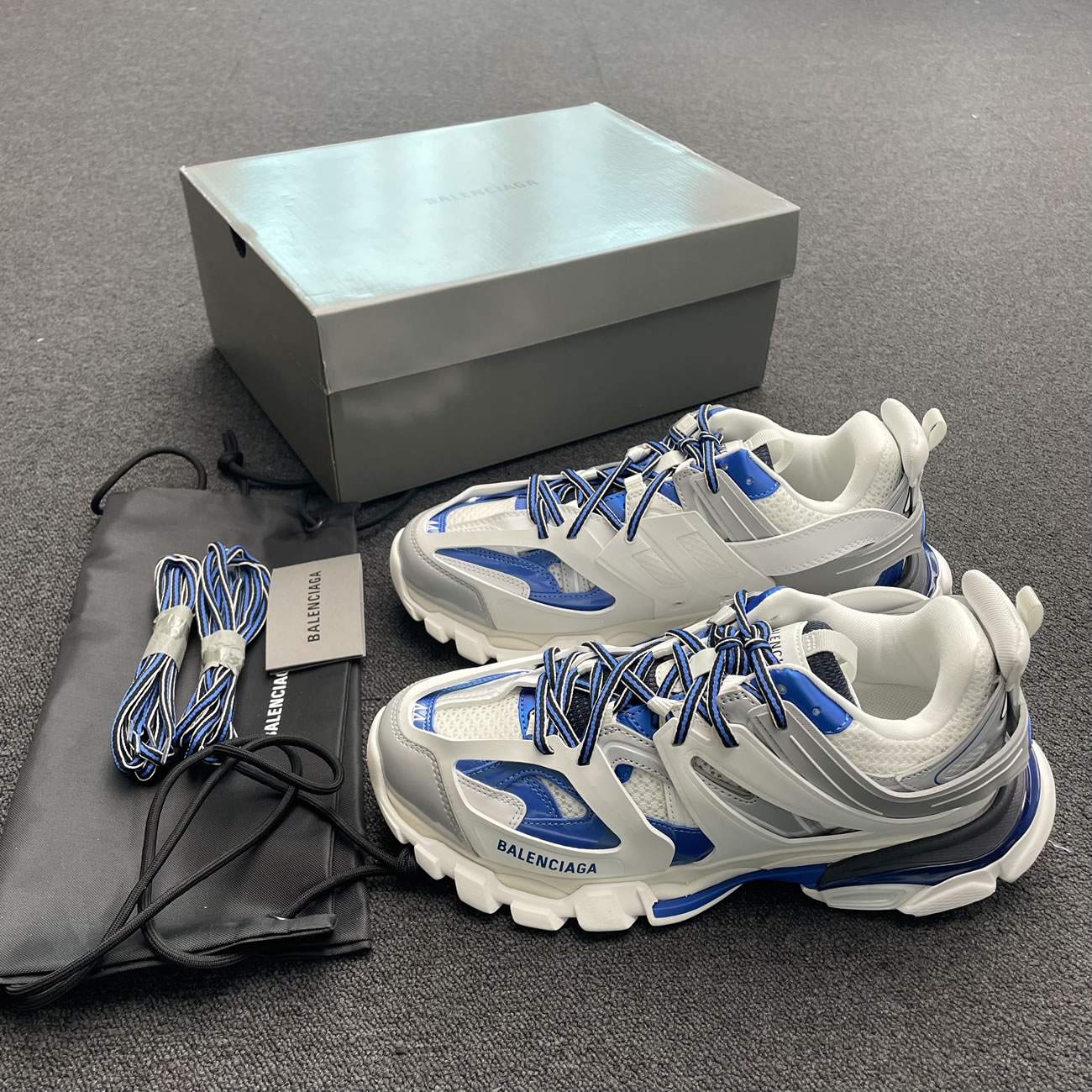 Balenciaga Track White Blue 542023w2fs99051 (5) - www.newkick.vip