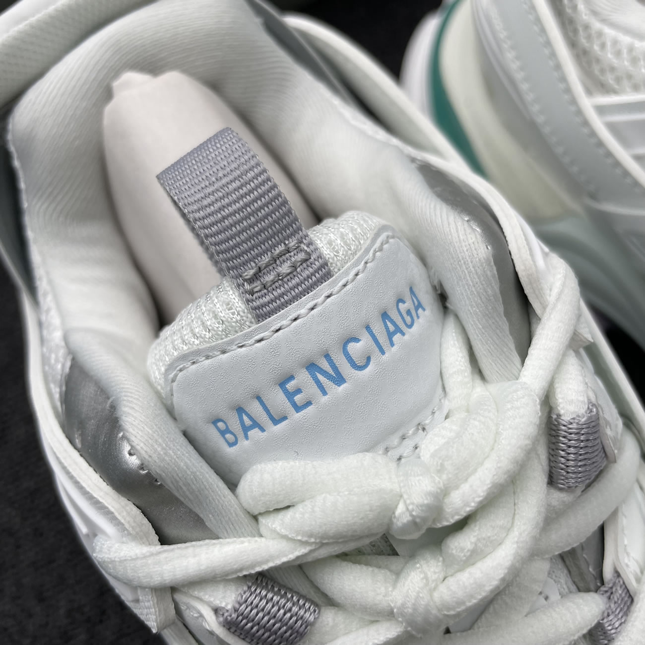 Balenciaga Track Pastel (w) 542436w3ac49045 (5) - www.newkick.vip Balenciaga Track Pastel (w) 542436w3ac49045 (5) - www.newkick.vip