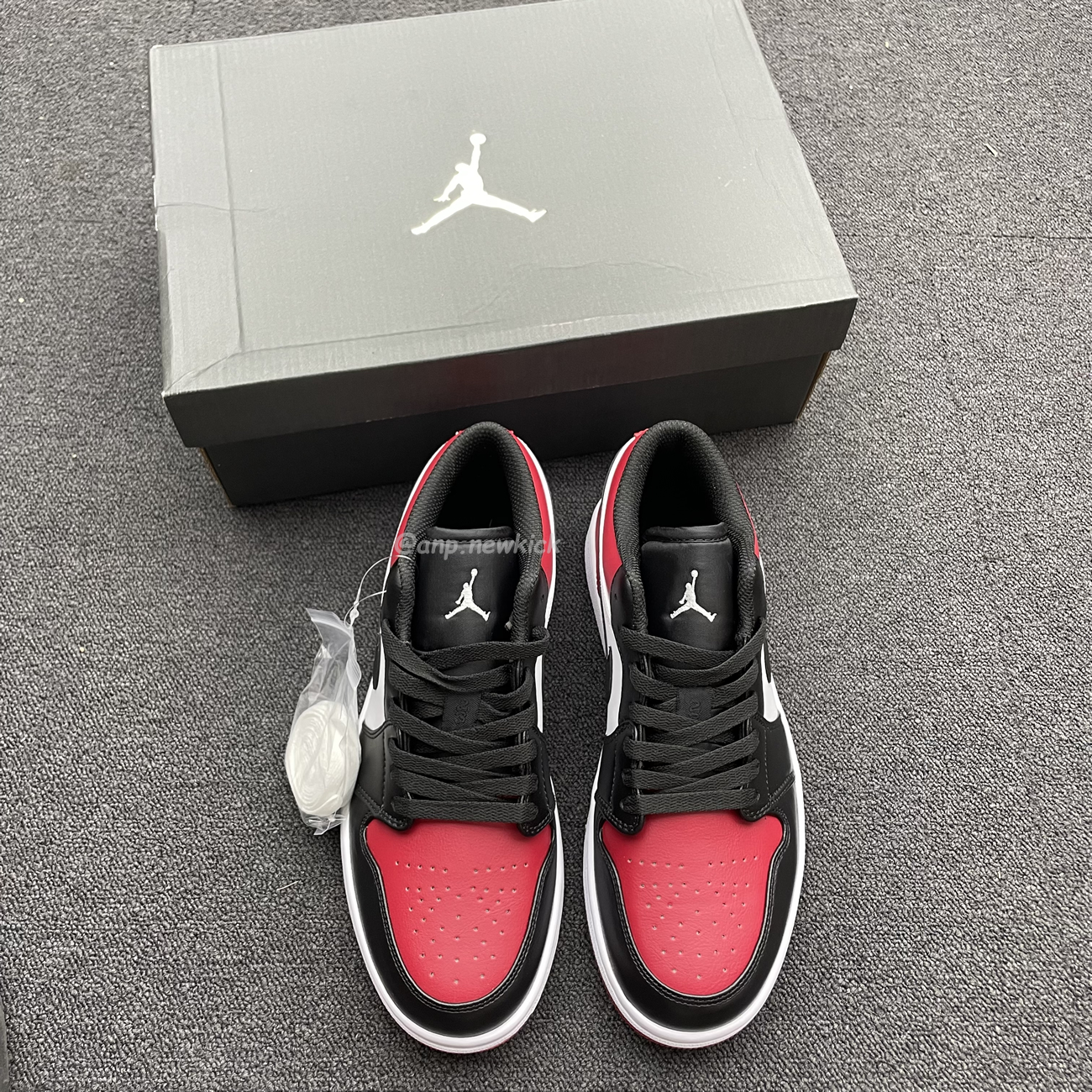 Air Jordan 1 Low Bred Toe 553558 612 (13) - www.newkick.vip
