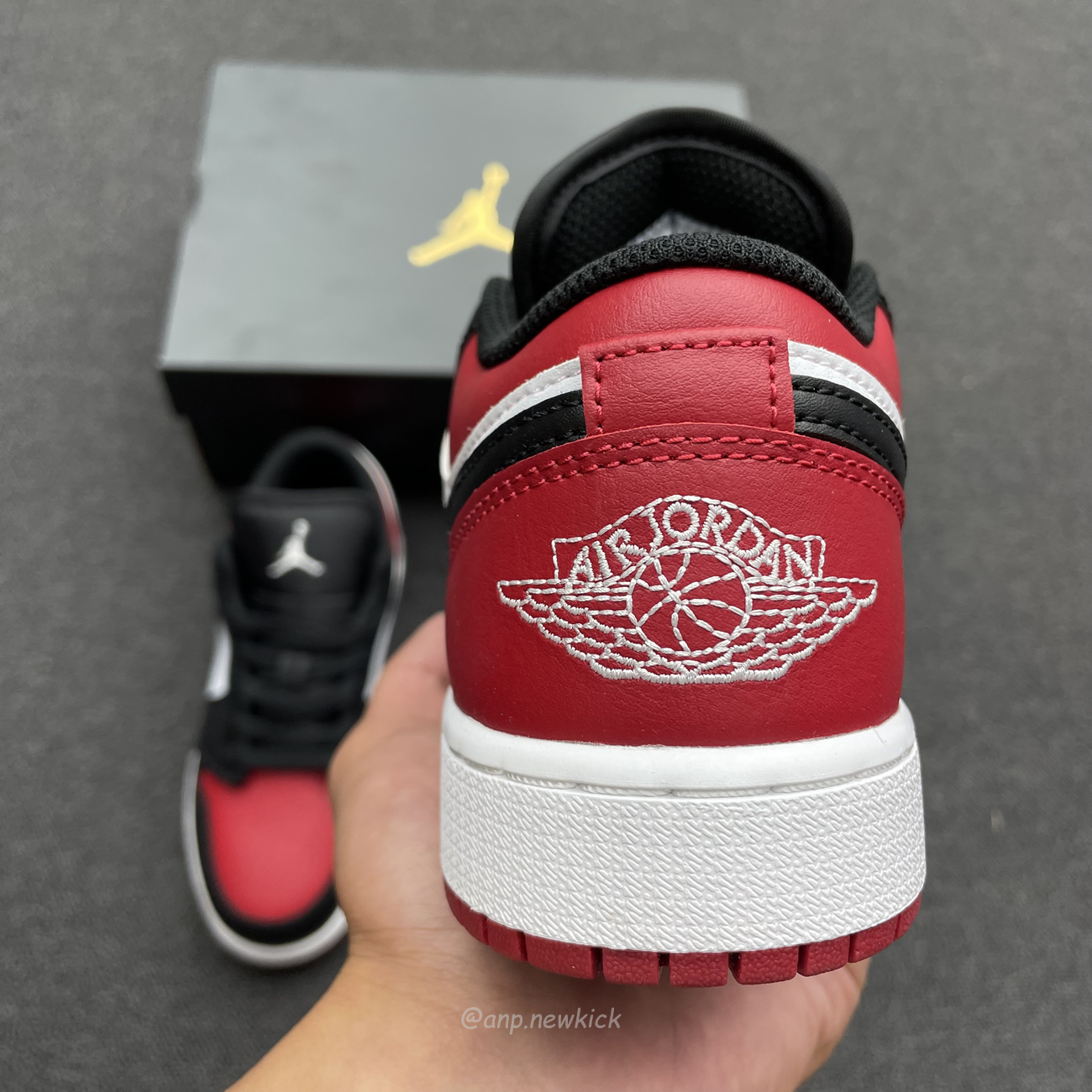 Air Jordan 1 Low Bred Toe Gs 553560 612 (10) - www.newkick.vip