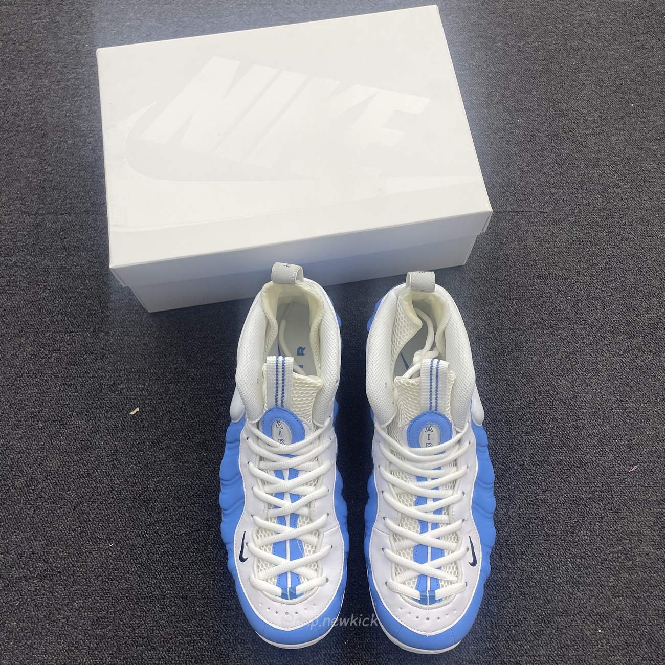 Nike Air Foamposite Pro University Blue 624041 411 (13) - www.newkick.vip Nike Air Foamposite Pro University Blue 624041 411 (13) - www.newkick.vip
