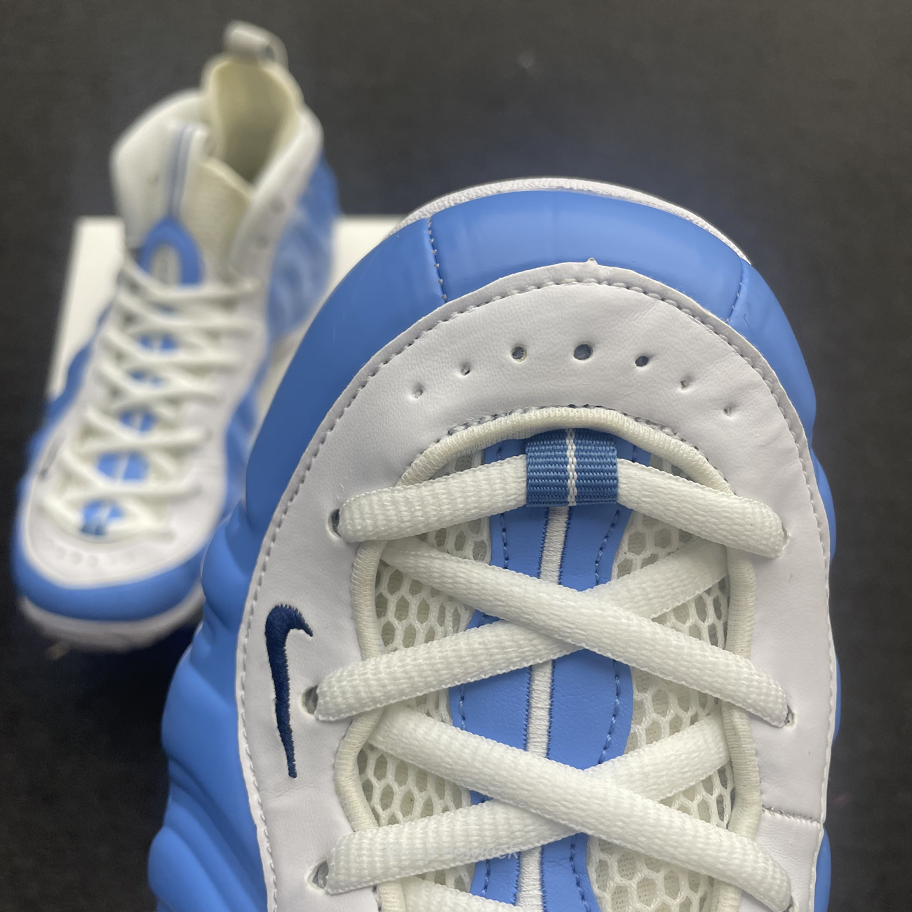 Nike Air Foamposite Pro University Blue 624041 411 (4) - www.newkick.vip Nike Air Foamposite Pro University Blue 624041 411 (4) - www.newkick.vip