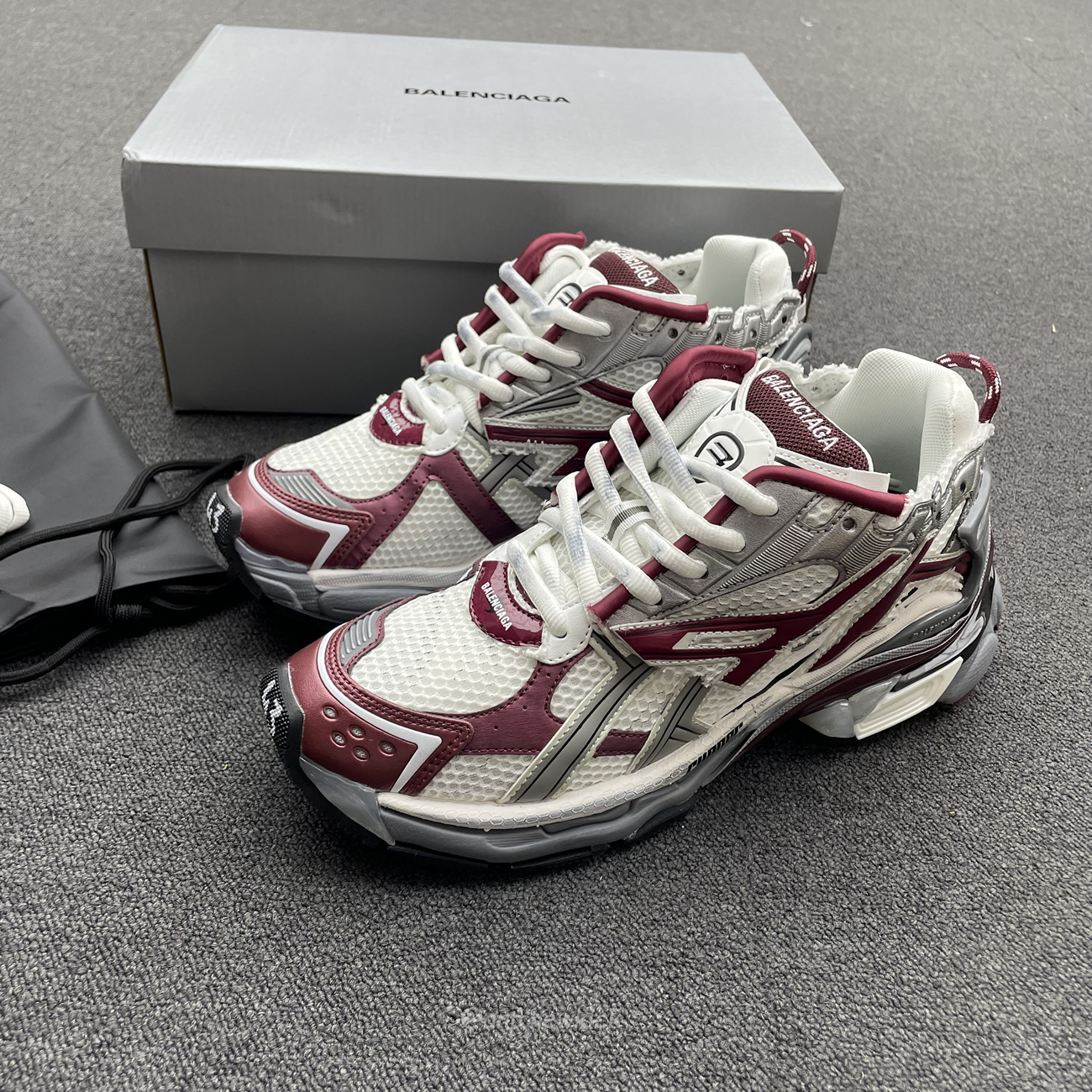 Balenciaga Runner Burgundy 677403w3rb3 (6) - www.newkick.vip