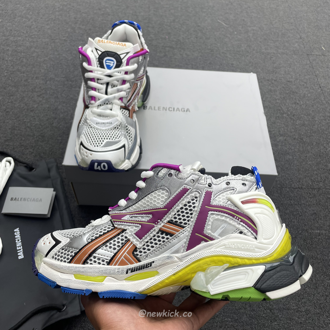 Balenciaga Runner Multicolor 677403w3rb68123 (5) - www.newkick.vip