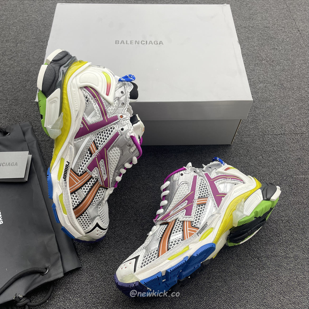 Balenciaga Runner Multicolor 677403w3rb68123 (6) - www.newkick.vip