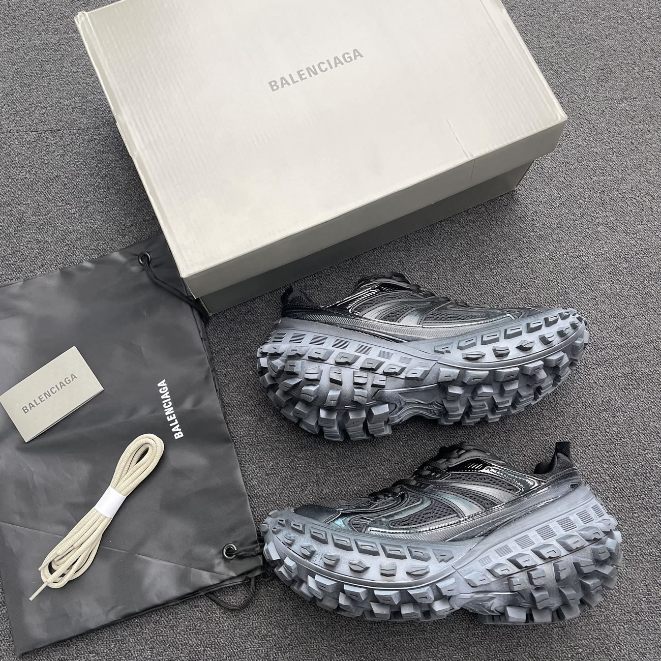Balenciaga Defender Green Black Grey Navy Beige (15) - www.newkick.vip Balenciaga Defender Green Black Grey Navy Beige (15) - www.newkick.vip