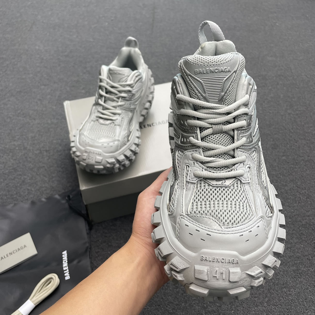 Balenciaga Defender Green Black Grey Navy Beige (17) - www.newkick.vip