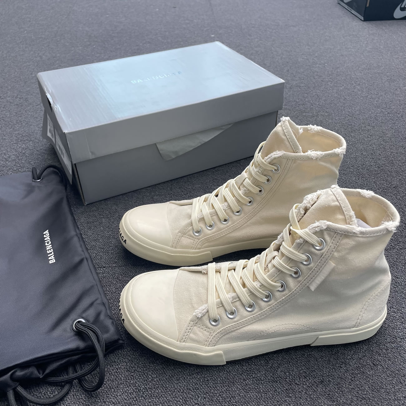 Balenciaga Paris High Top Black 688752w3rc11090 (32) - www.newkick.vip