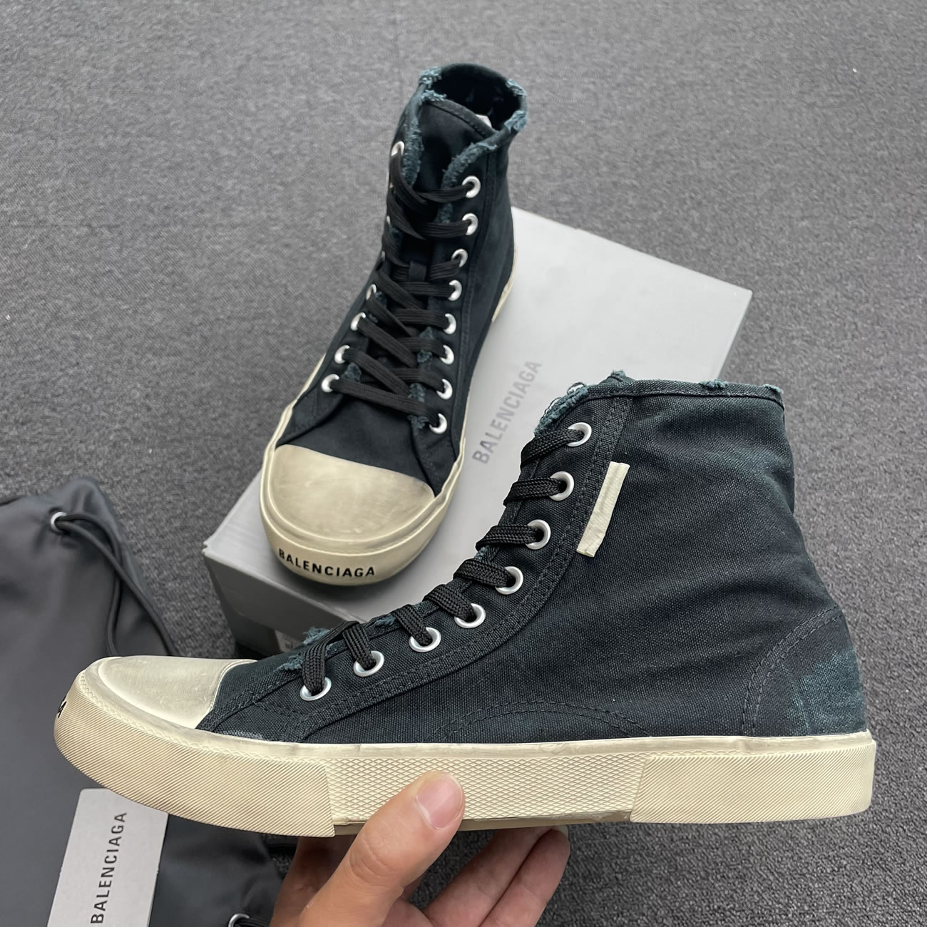 Balenciaga Paris High Top Black 688752w3rc11090 (5) - www.newkick.vip