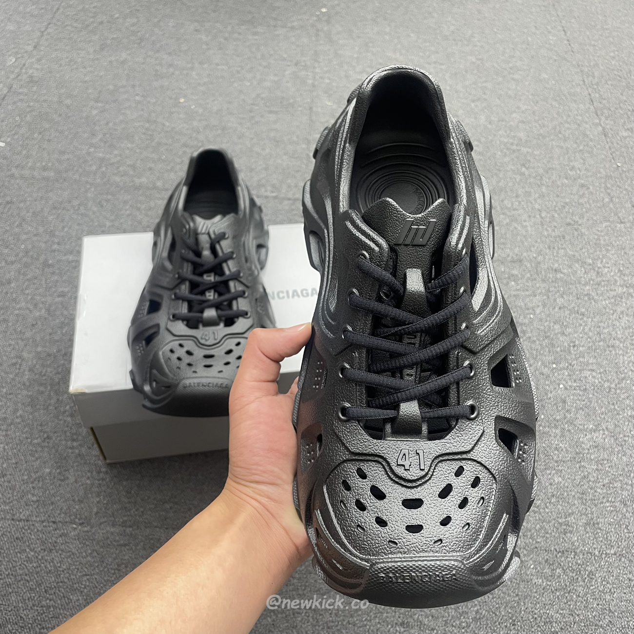 Balenciaga Hd Lace Up Black Beige (7) - www.newkick.vip Balenciaga Hd Lace Up Black Beige (7) - www.newkick.vip
