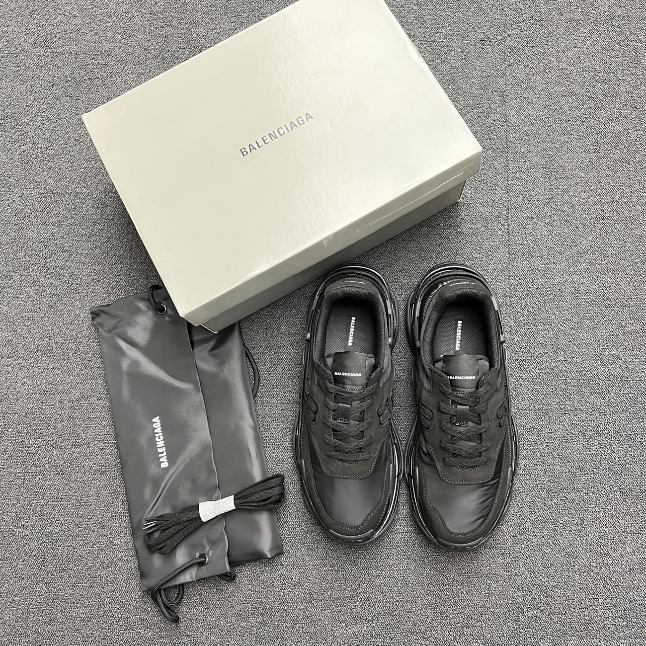 Balenciaga Triple S Nylon Black Bule 710157 W3cu1 1000 (14) - www.newkick.vip