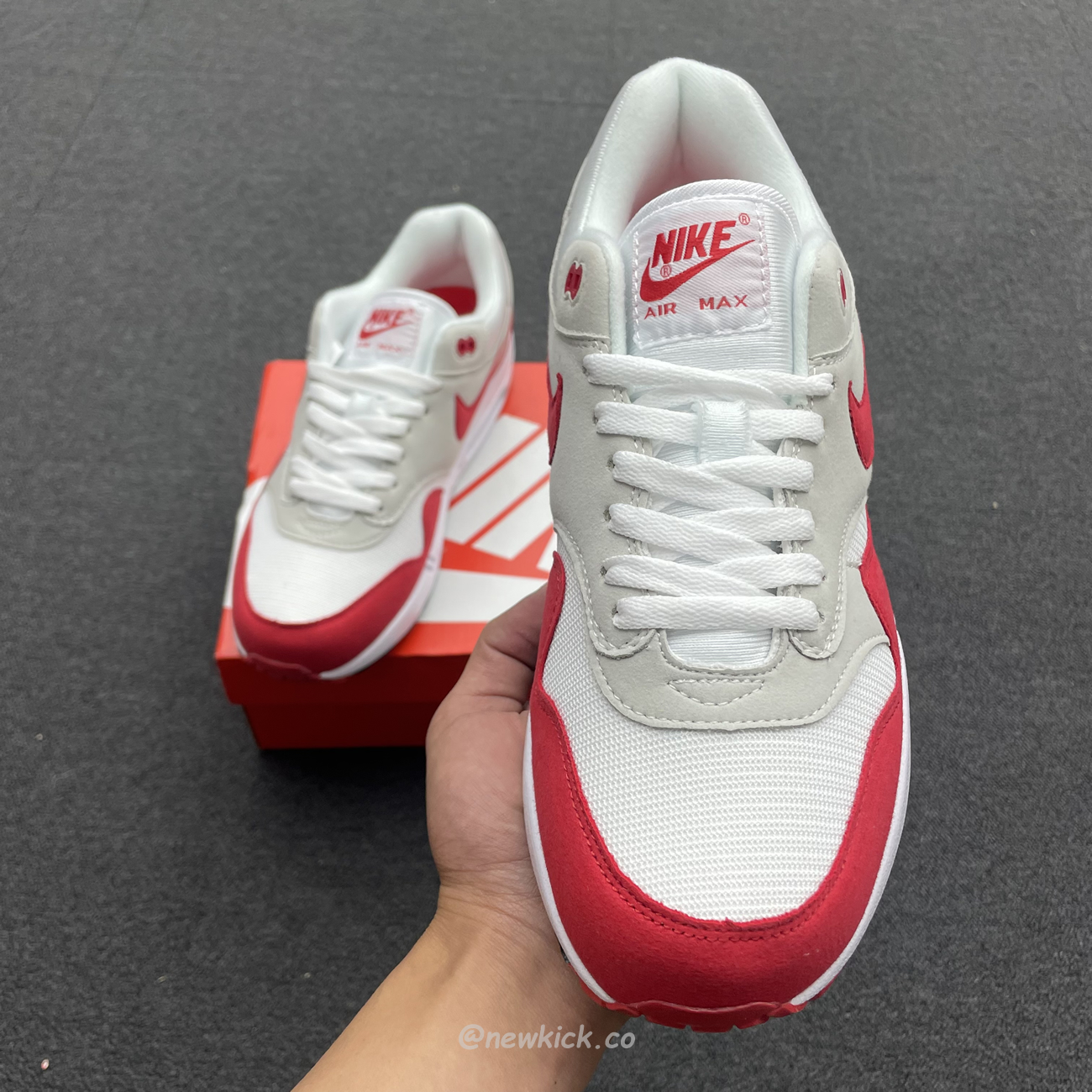 Nike Air Max 1 Anniversary Red 20172018 Restock Pair 908375 103(11) - www.newkick.vip