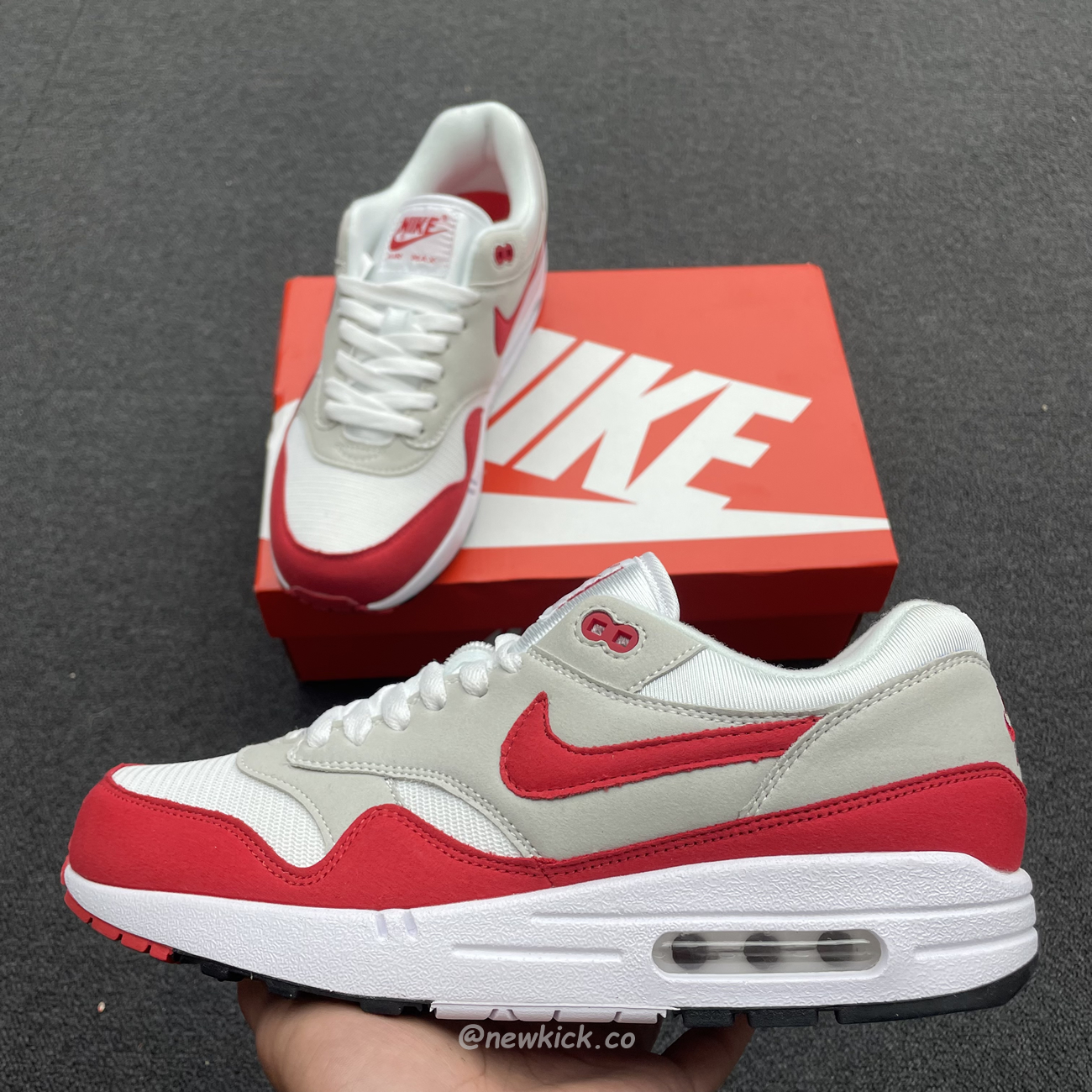Nike Air Max 1 Anniversary Red 20172018 Restock Pair 908375 103(9) - www.newkick.vip