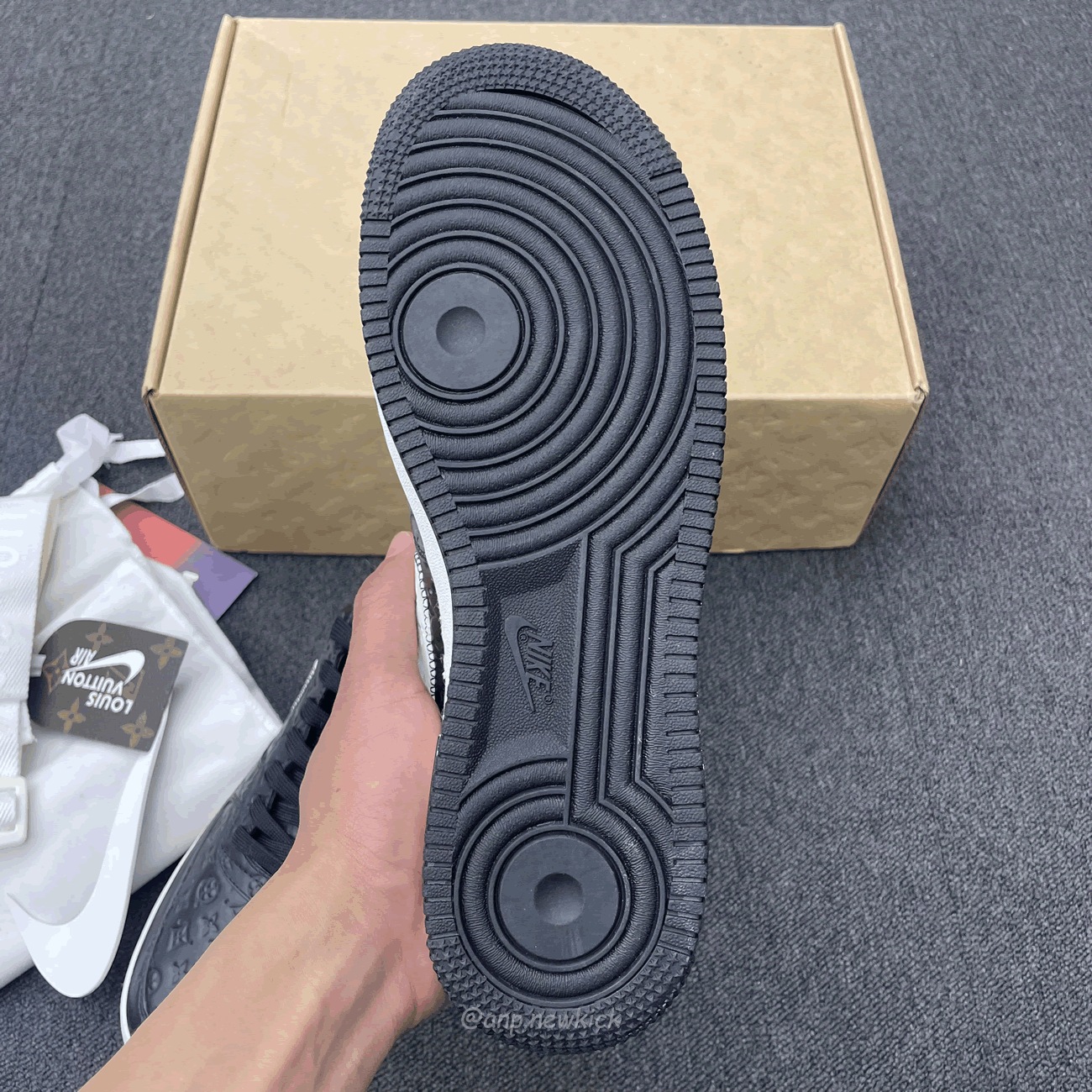 Louis Vuitton Nike Air Force 1 Low By Virgil Abloh White Black (2) - www.newkick.vip