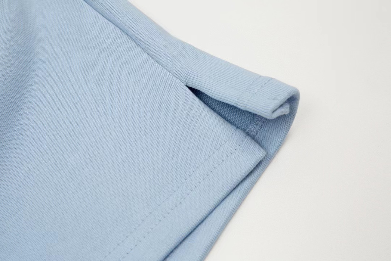 Ami Paris Logo Embroidered Sports Shorts (13) - www.newkick.vip