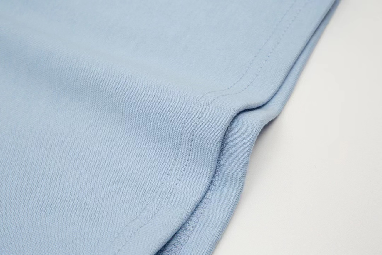 Ami Paris Logo Embroidered Sports Shorts (14) - www.newkick.vip