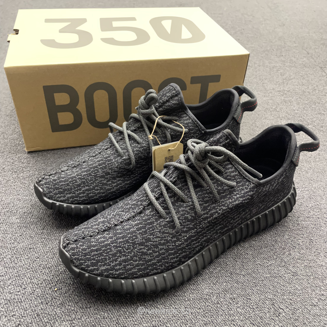 Adidas Yeezy Boost 350 Pirate Black Aq2659 (4) - www.newkick.vip